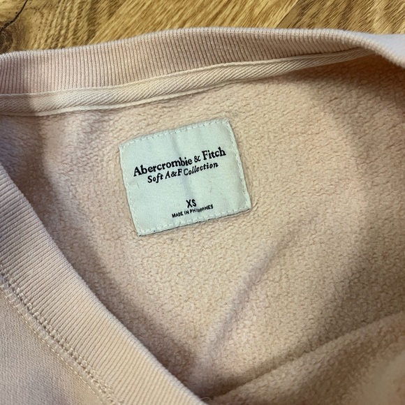 Abercrombie & Fitch Light Peachy Pink Pullover Sweatshirt - Picture 3 of 3